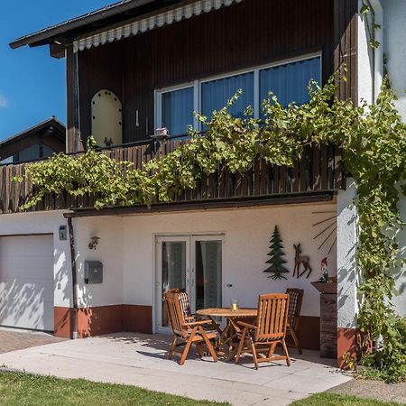Haus Isele Apartment Urberg Екстериор снимка