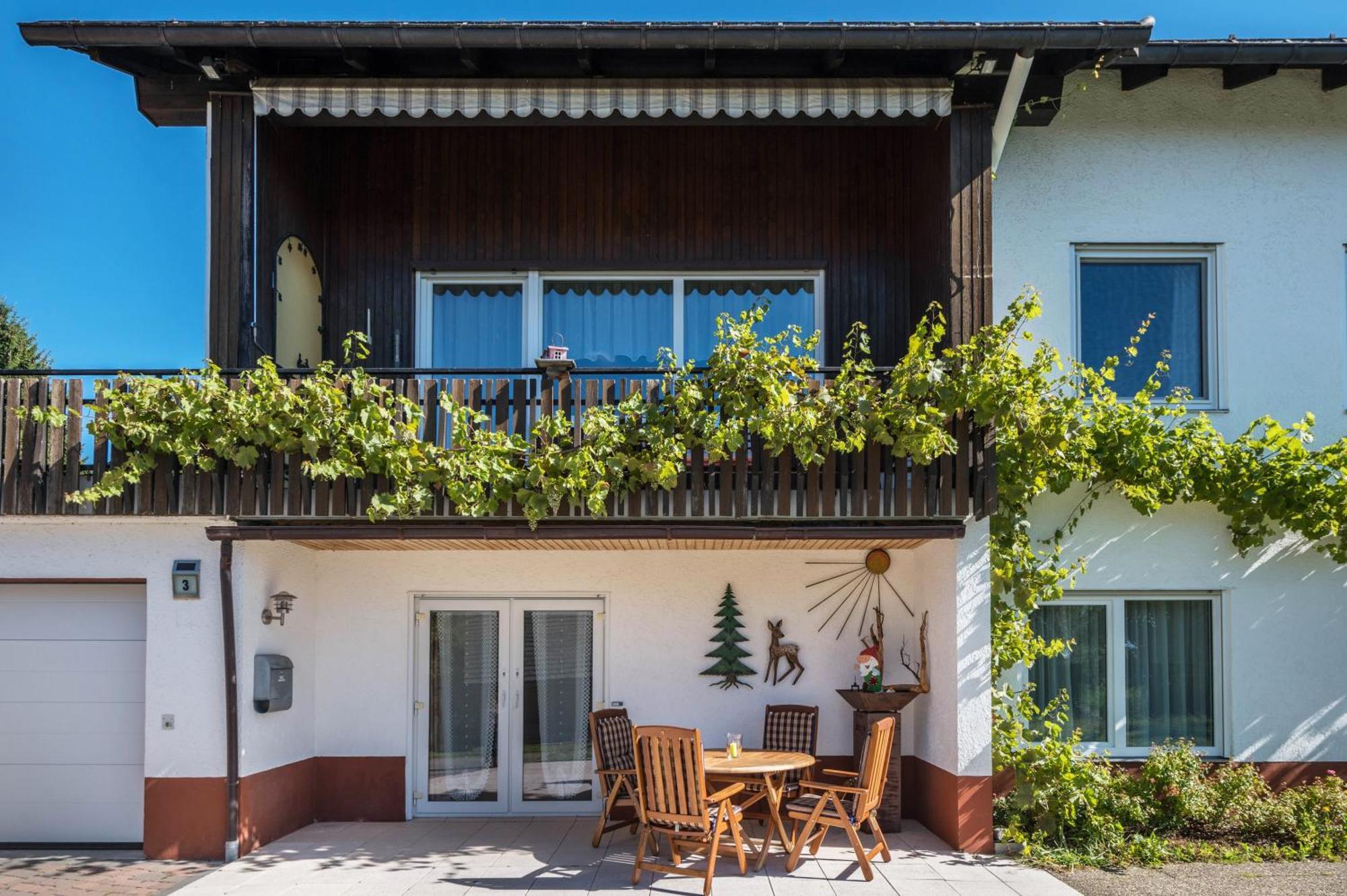 Haus Isele Apartment Urberg Екстериор снимка